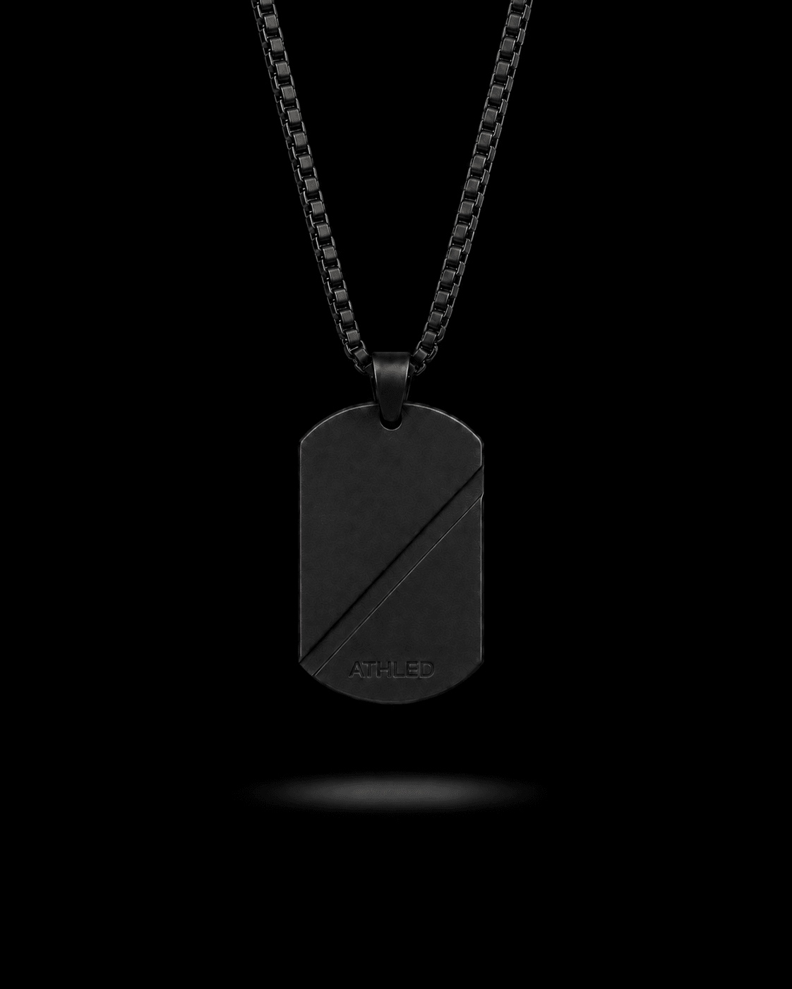 SLASH PLATE NECKLACE